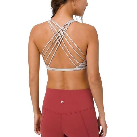 NWOT Lululemon Free To Be Wild *Light Support Sports Bra Size 6US - Picture 2 of 10